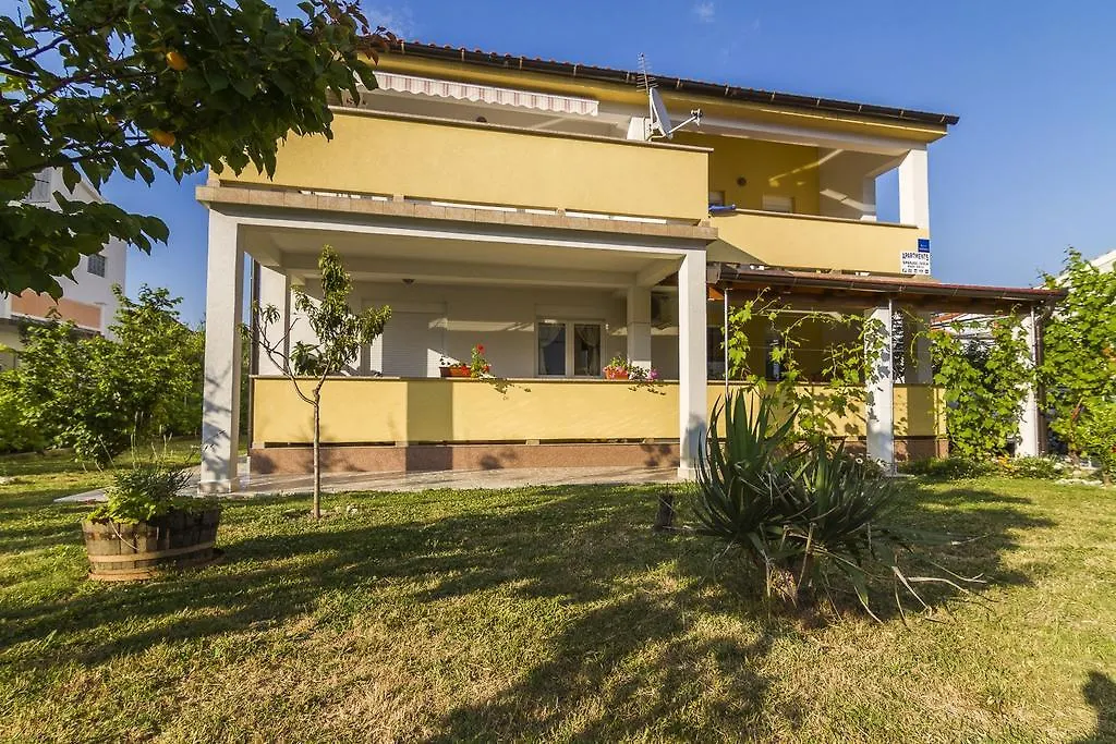 Apartments Ivica Palit Croatia